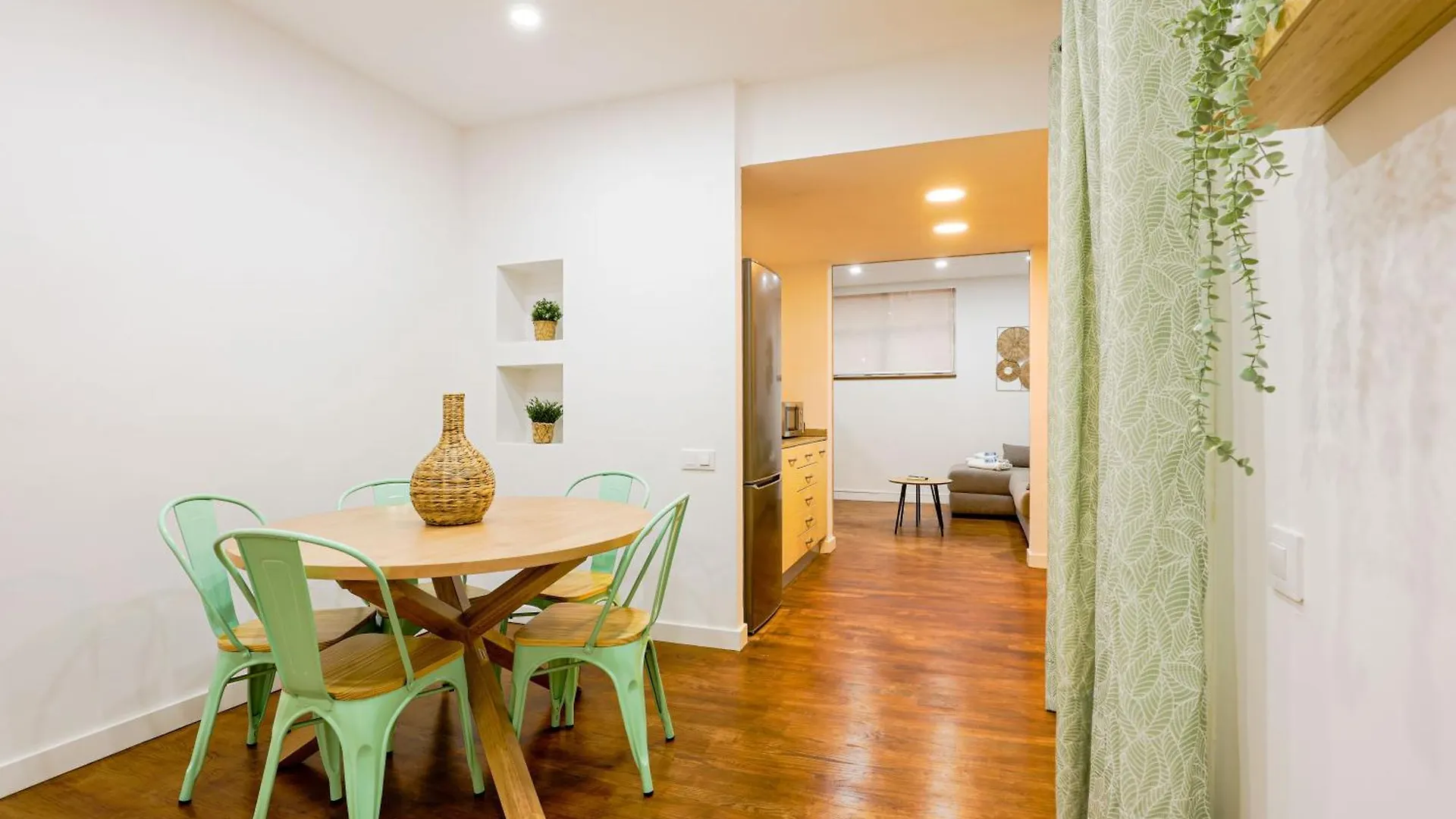 Alcam Torrent Apartment Barcelona