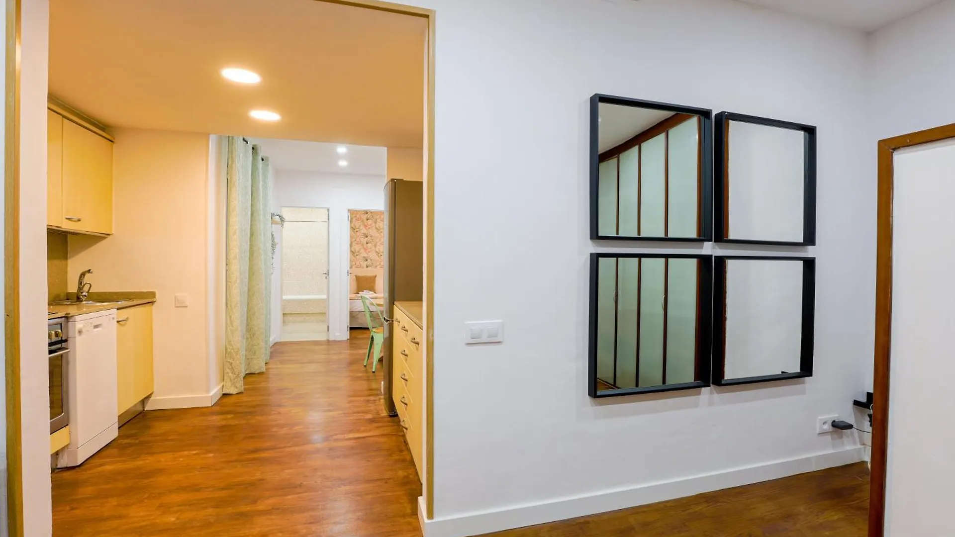Alcam Torrent Apartment Barcelona 0*,