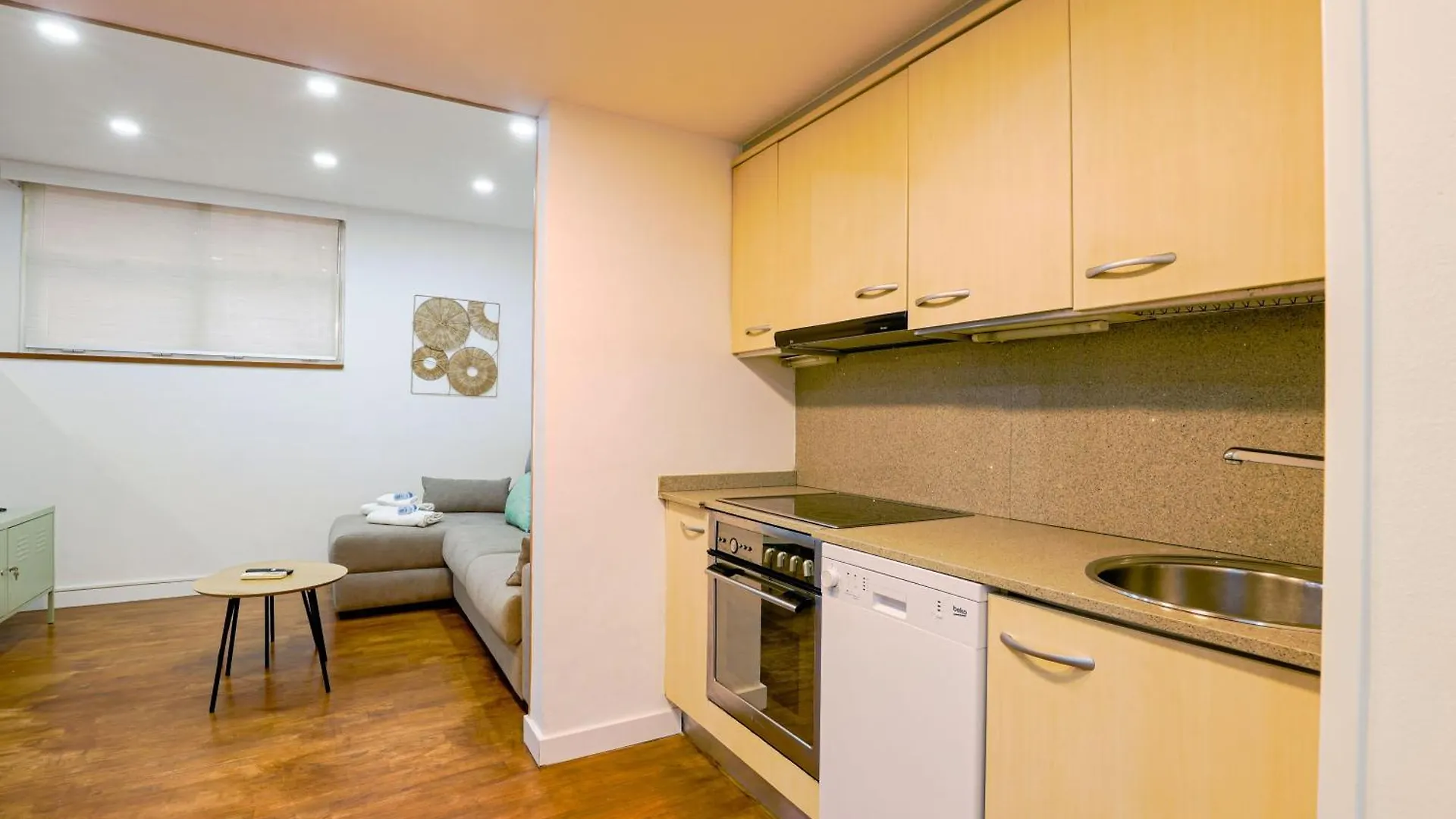 Alcam Torrent Apartment Barcelona Spain